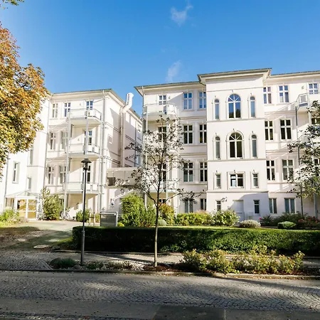 公寓 Zinnowitzer Hof App-10 By Interhome *